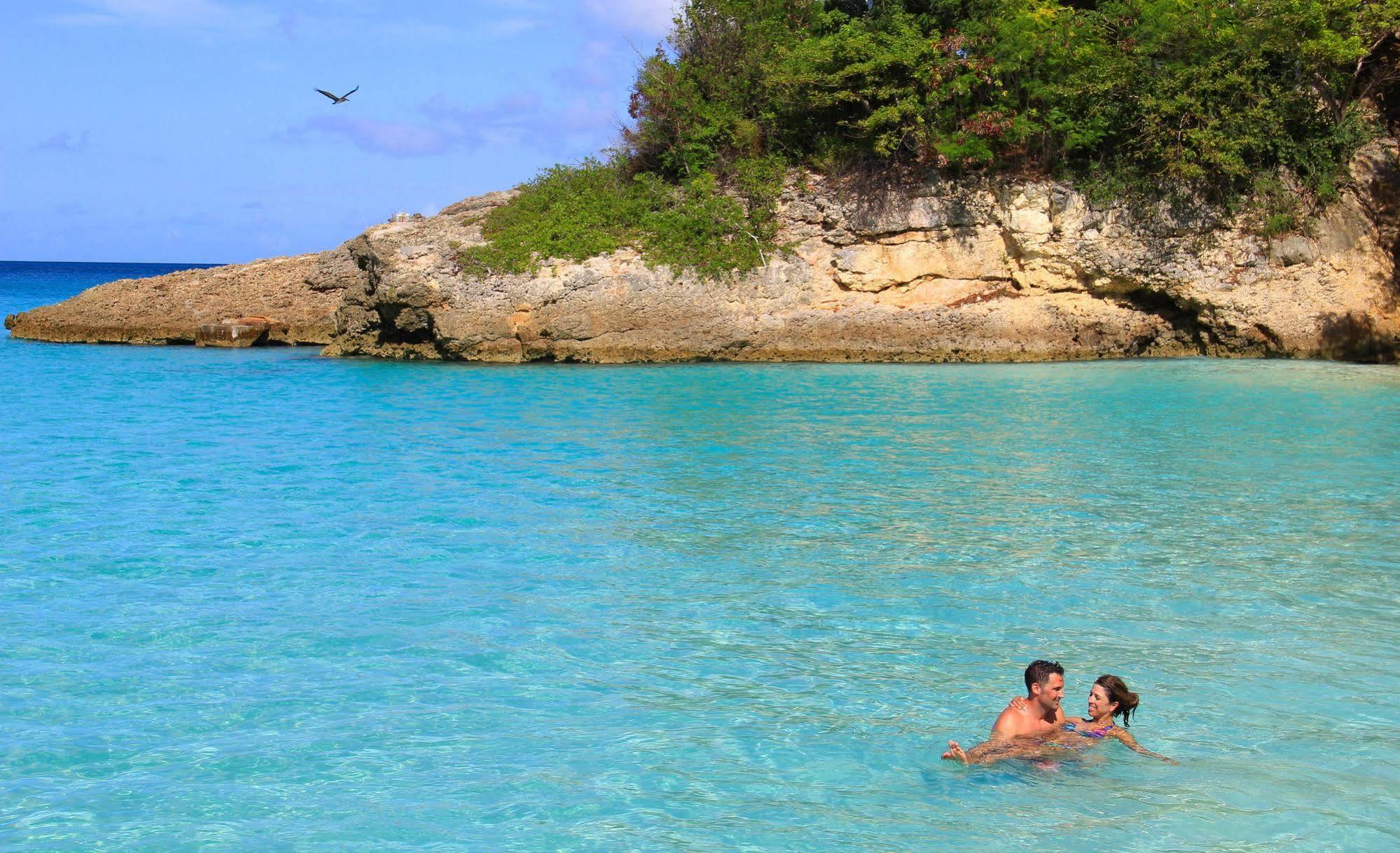 Carimar Beach Club Meads Bay Bagian luar foto